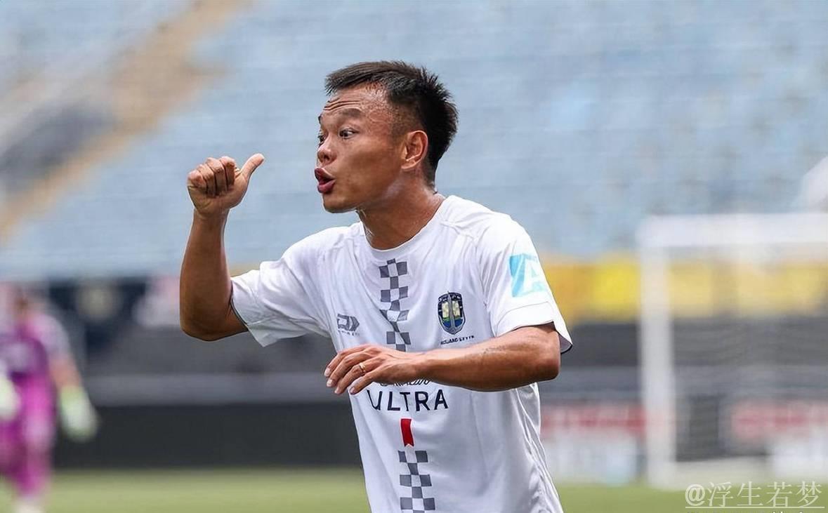 周通赛后欲换球衣遭拒,穆勒凯恩解释初闻误会 周通赛后欲换球衣遭拒,穆勒凯恩解释初闻误会